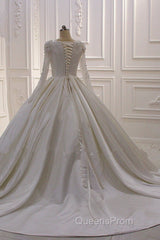 Ivory Long Sleevess Jewel Ruffless Flowers Bedaings Wedding Dress