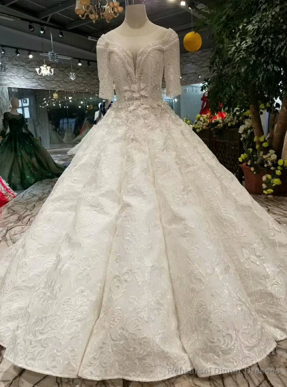 Ivory White Ball Gown Short Sleeve Backless Appliques Beading Wedding Dress Main image