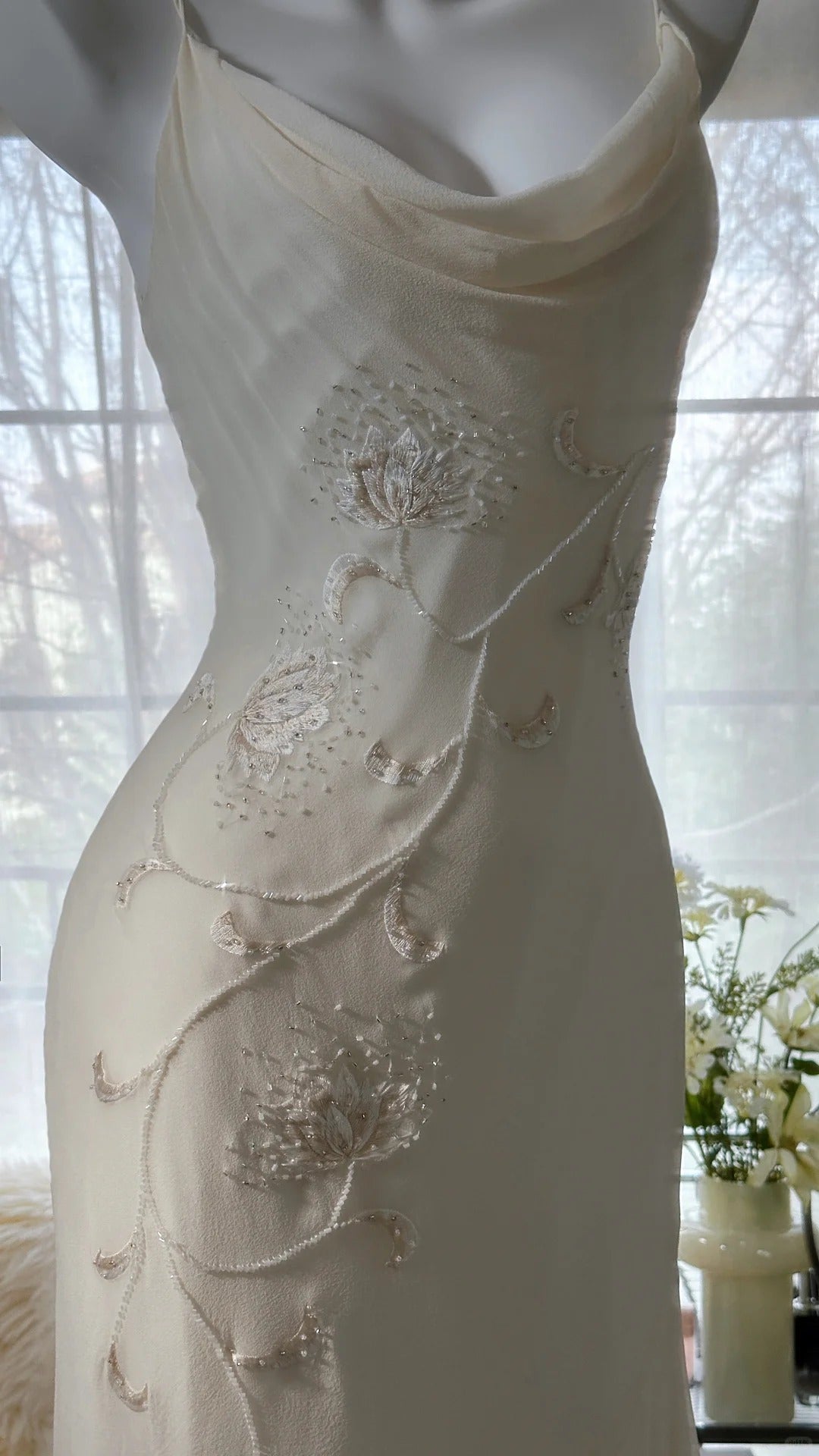 Ivory White Elegant Fashion Exquisite Floral Beading Long Chiffon Ball Gown Classy Evening Dress Party Dress
