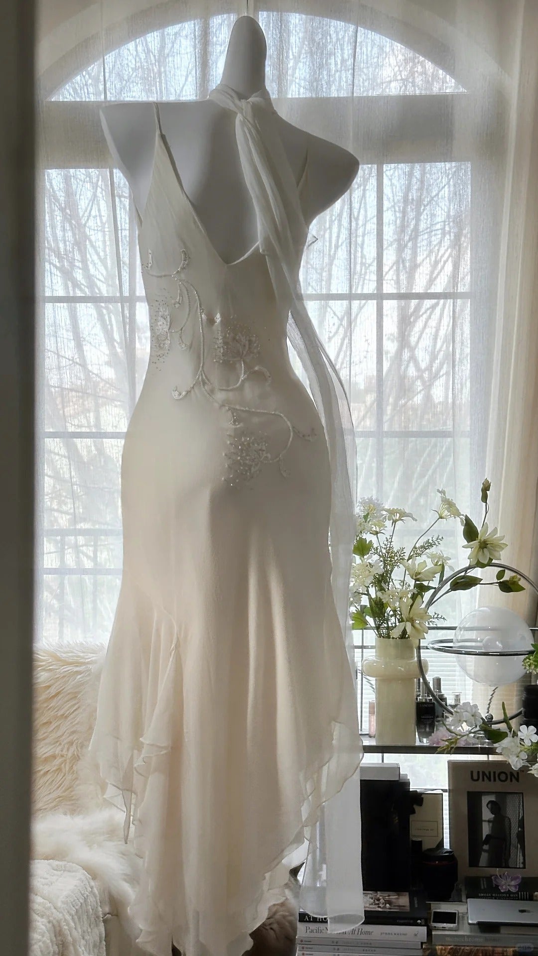Ivory White Elegant Fashion Exquisite Floral Beading Long Chiffon Ball Gown Classy Evening Dress Party Dress