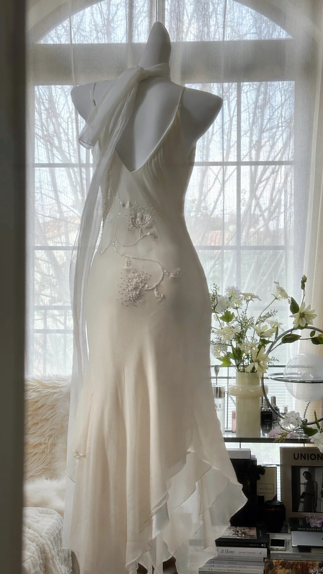 Ivory White Elegant Fashion Exquisite Floral Beading Long Chiffon Ball Gown Classy Evening Dress Party Dress