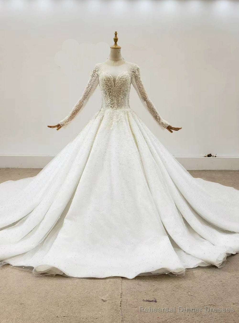 Ivory White Tulle Long Sleeve Handwork Pearls Wedding Dress Main image