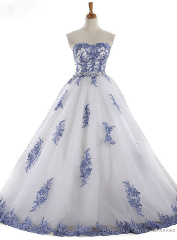 Lace Applique Tulle Sweetheart Neckline Prom Dress Main image
