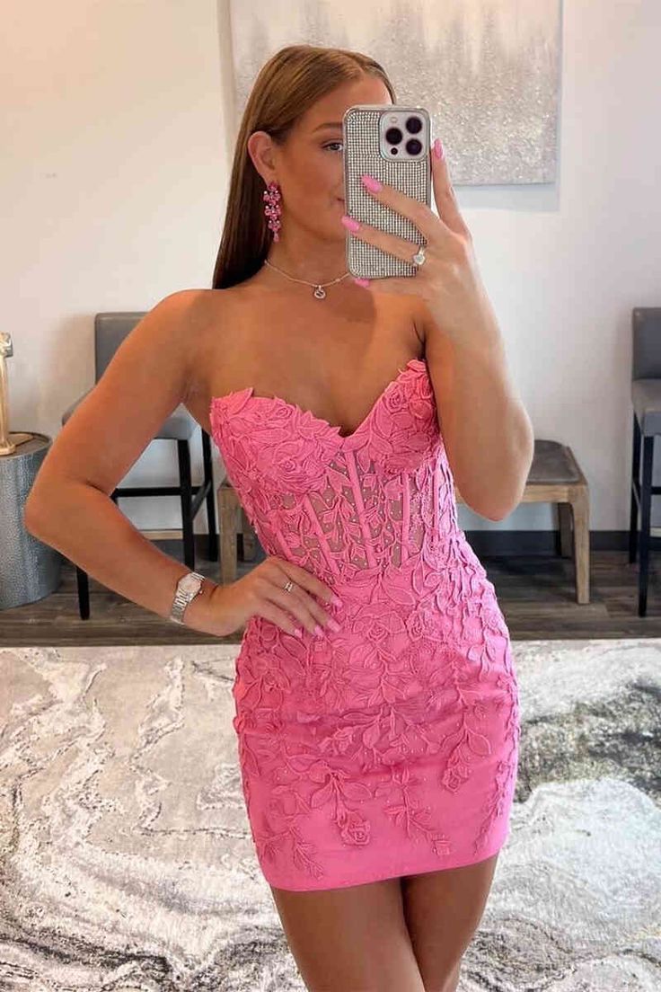 Lace-Up Hot Pink Corset Appliqued Bodycon Homecoming Dress Main image