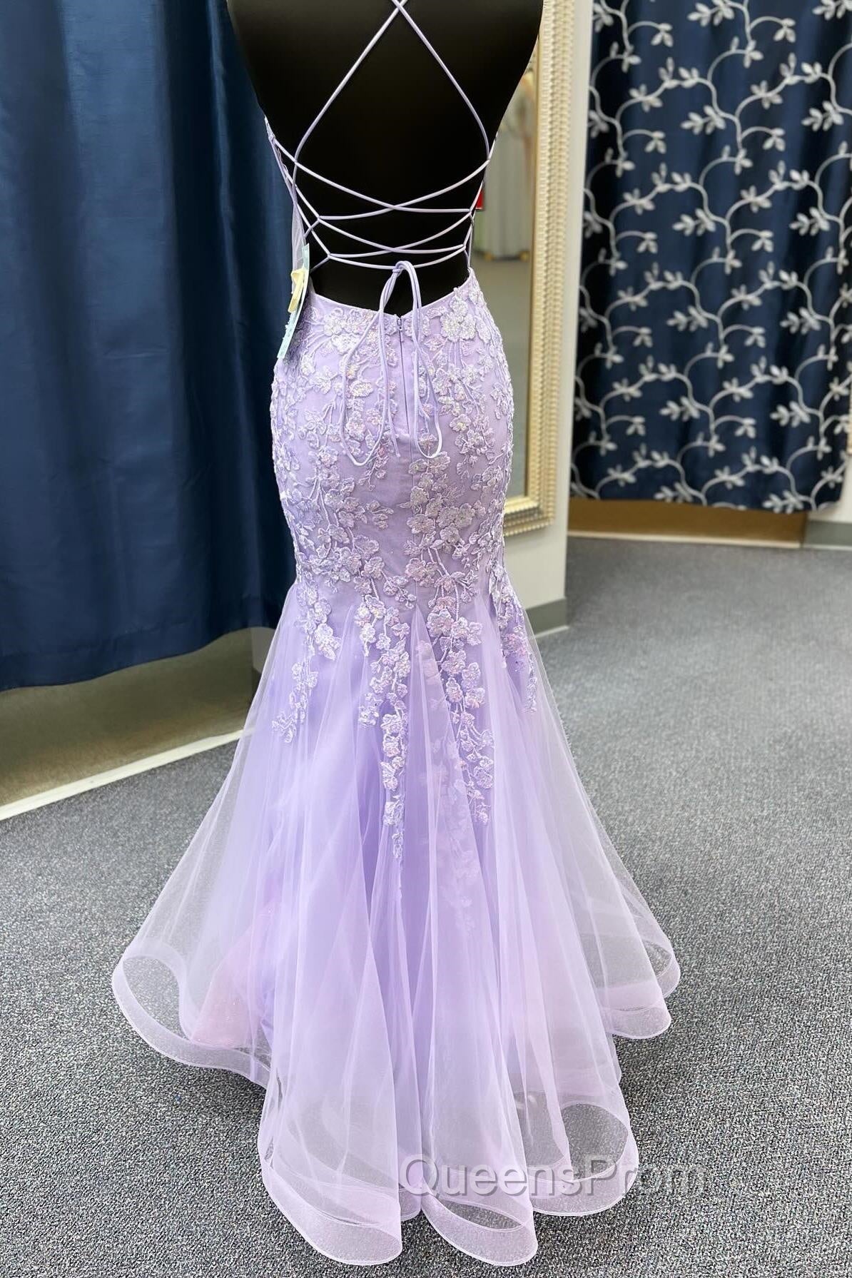 Lavender Spaghetti Straps Mermaid Evening Prom Dress With Appliques