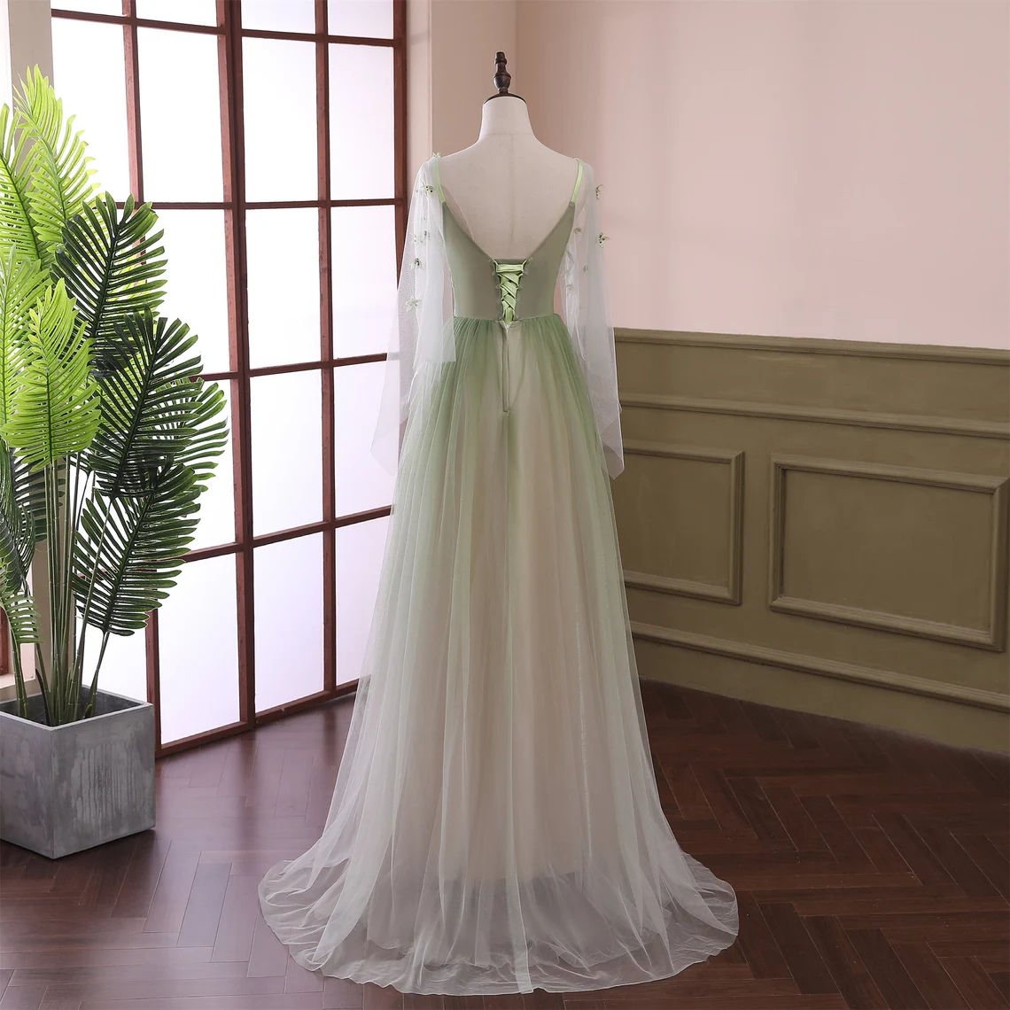 Light Green Long Sleeves Gradient Tulle Party Dress, Green Floor Length Classy Prom Dress