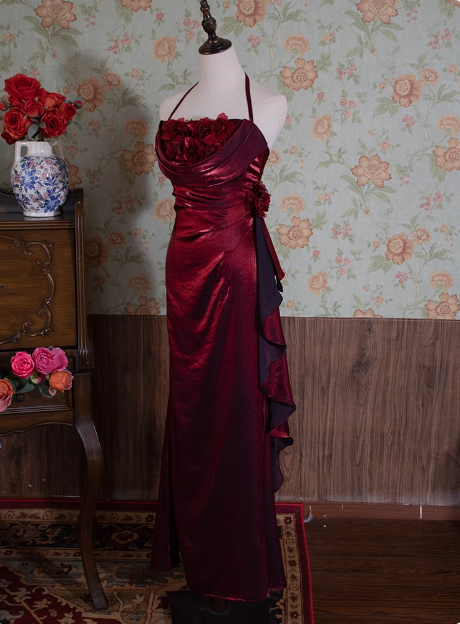 Light Luxury Retro Halterneck Sleeveless Three-dimensional Flower Backless Long Prom Dress Main image