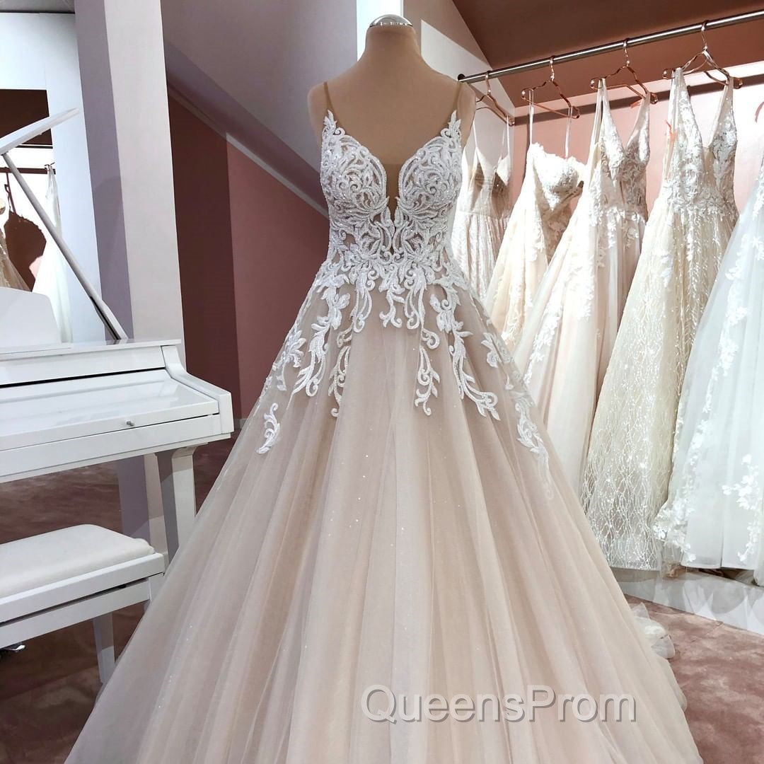 Long A-Line V-neck Spaghetti Straps Backless Appliques Lace Tulle Wedding Dress Secondary image