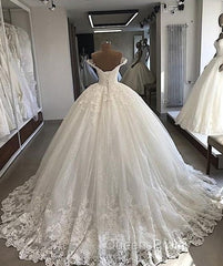 Long Ball Gowns Off-the-shoulder Lace Tulle Wedding Dress