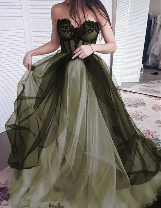 Green/Purple Elegant Lace Tulle A-Line Long Tulle Classy Prom Dress Classy Evening Gown Sexy Backless Wedding Dress