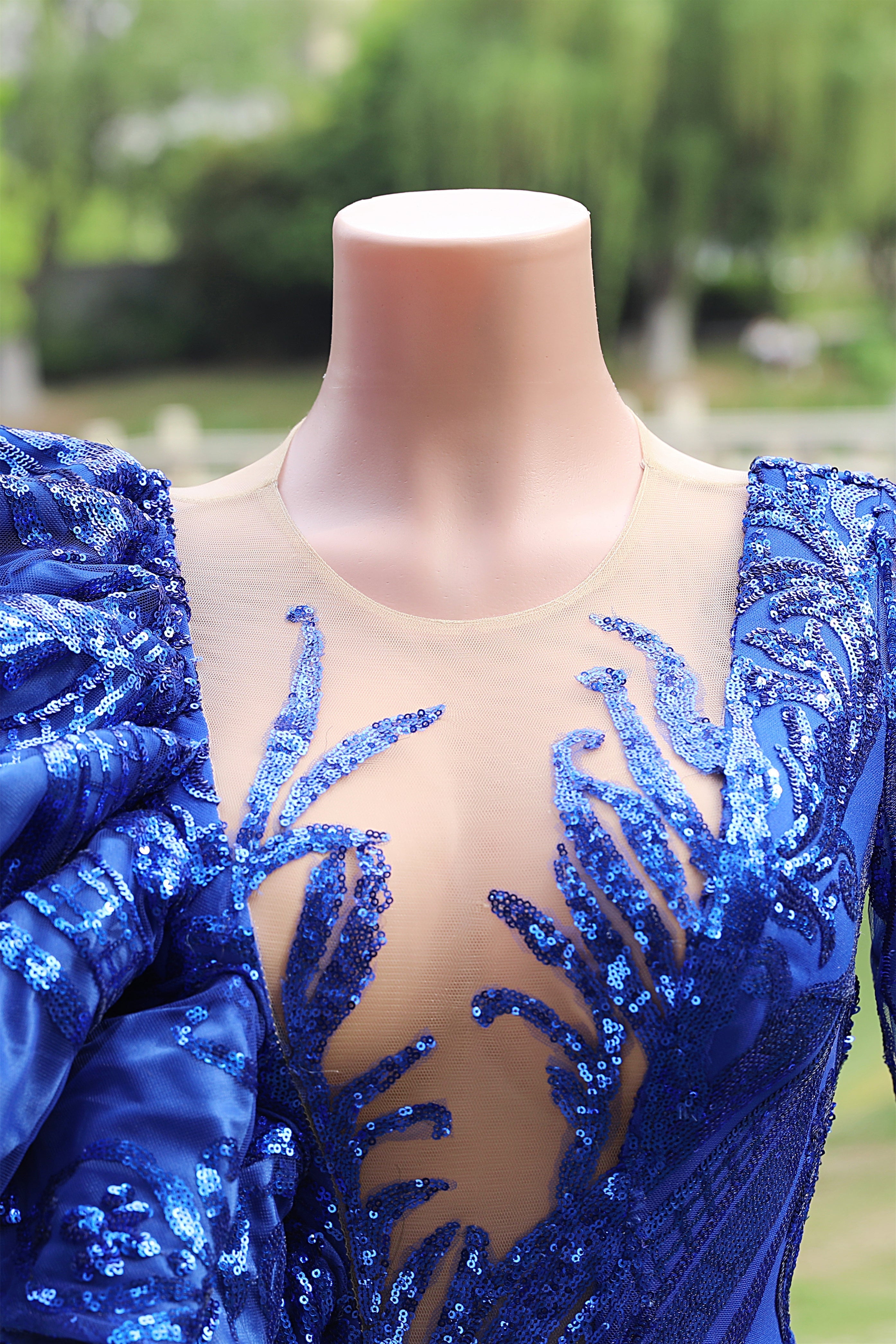 Long Sleeves Royal Blue Mermaid Ruffles V-Neck Floor Length Prom Dresses