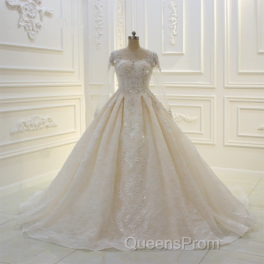 Luxurious Ball Gown Long Sleevess Lace Applqiues Beadings Wedding Dress