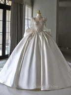 Luxury Ball Gown Sweetheart Neckline Long Sleeves Sequin White Wedding Dress Brides Dress
