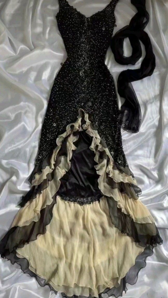 Luxury Beaded Mermaid Classy Prom Dress, V-Neck Ruffle Party Dress