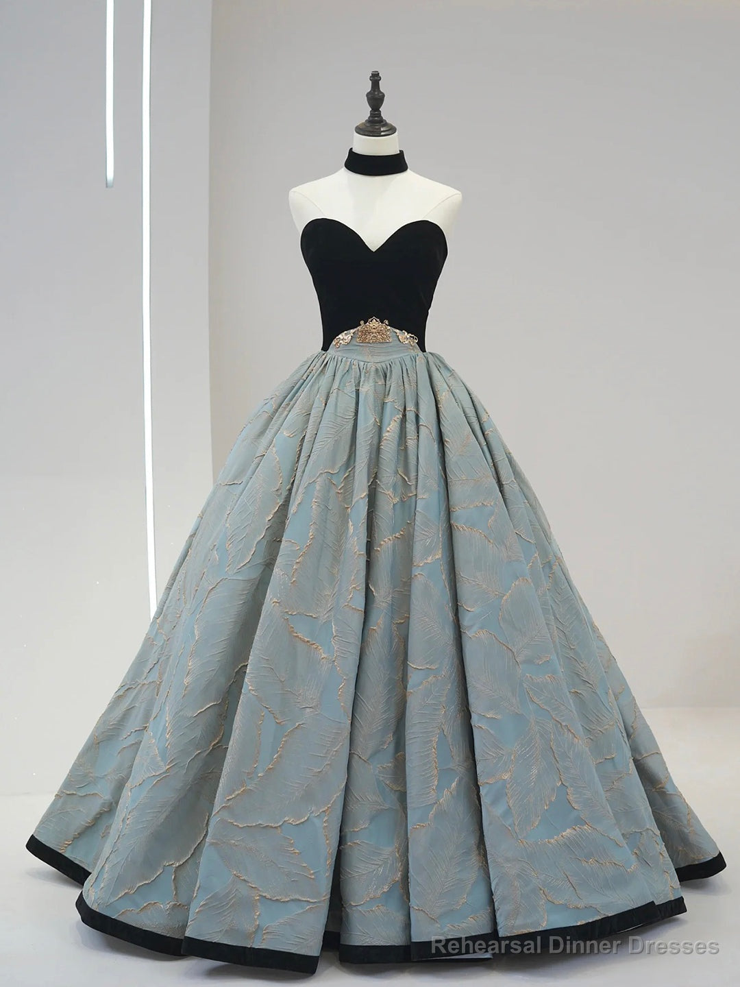 Beautiful Strapless Jacquard Floor Length Prom Dresses, A-Line Sweetheart Neck Formal Dresses Main image
