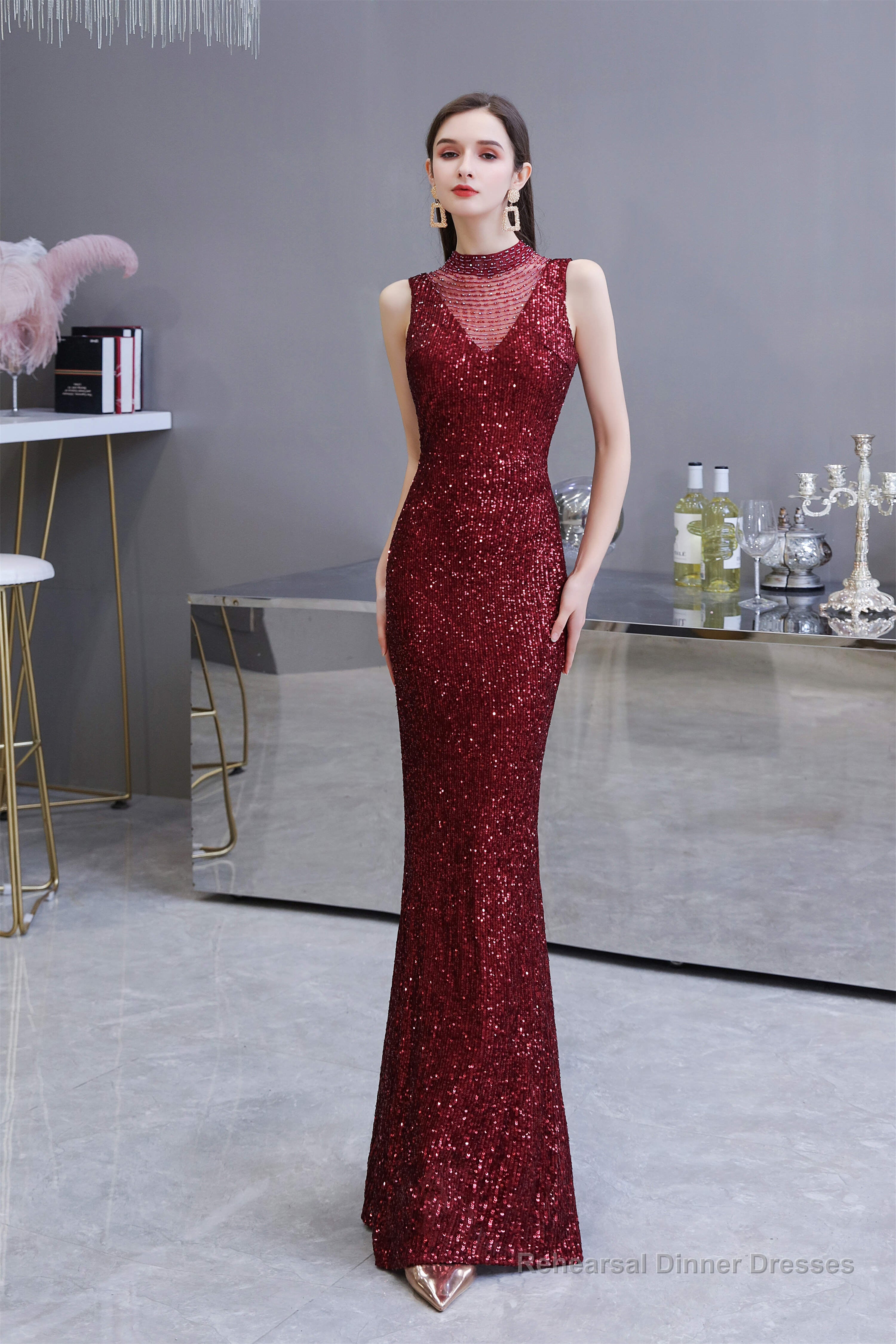 Mermaid Halter Sleeveless See-Through Sequins Floor Length Prom Dresses Secondary image