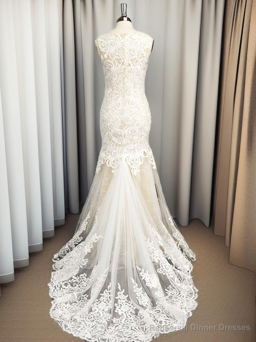 Mermaid Scoop Applique Sweep Train Tulle Wedding Dress Secondary image