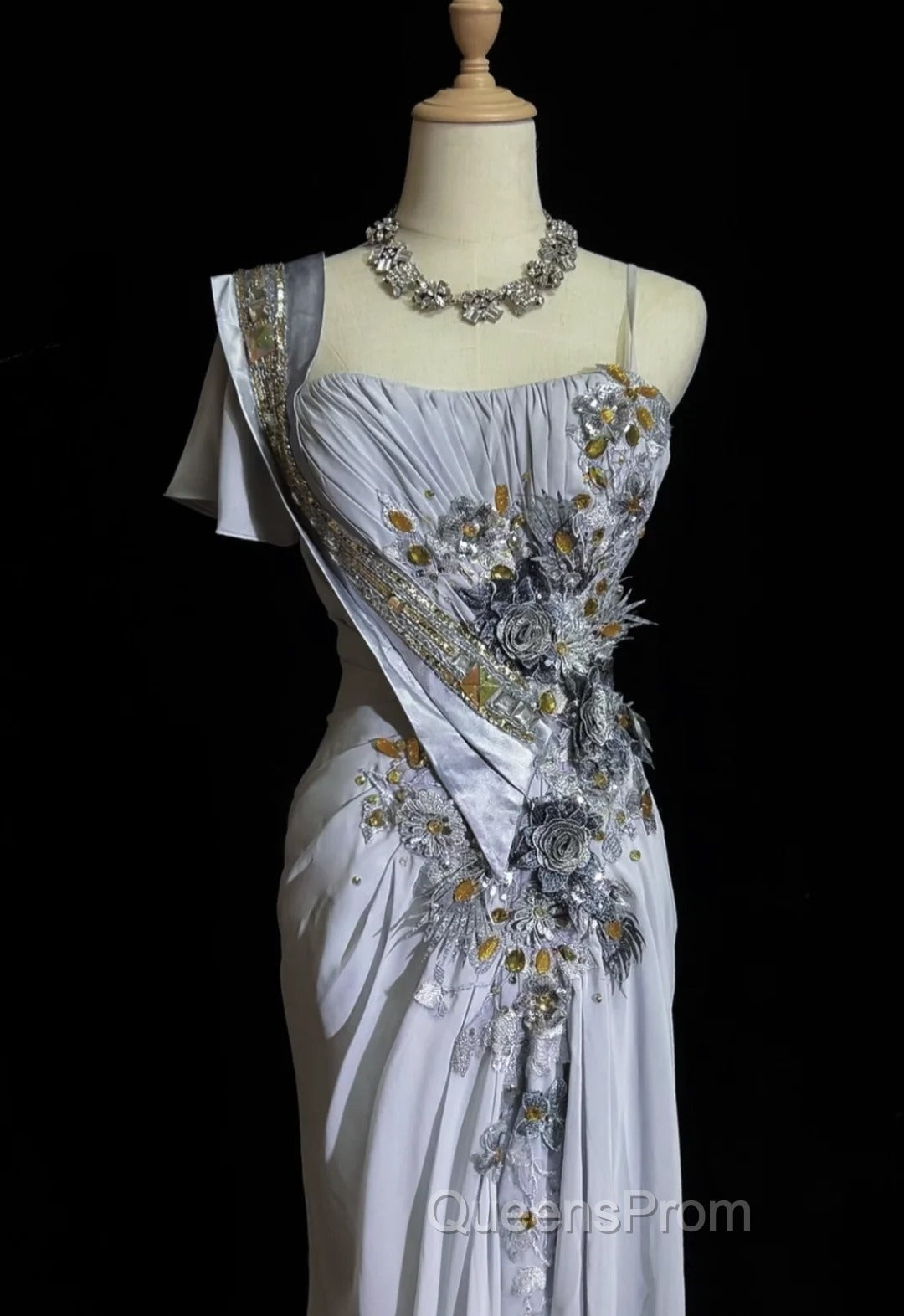 Mermaid Spaghetti Strap Chiffon Beaded Sequin Long Evening Prom Dress Embroidered Applique Evening Gown
