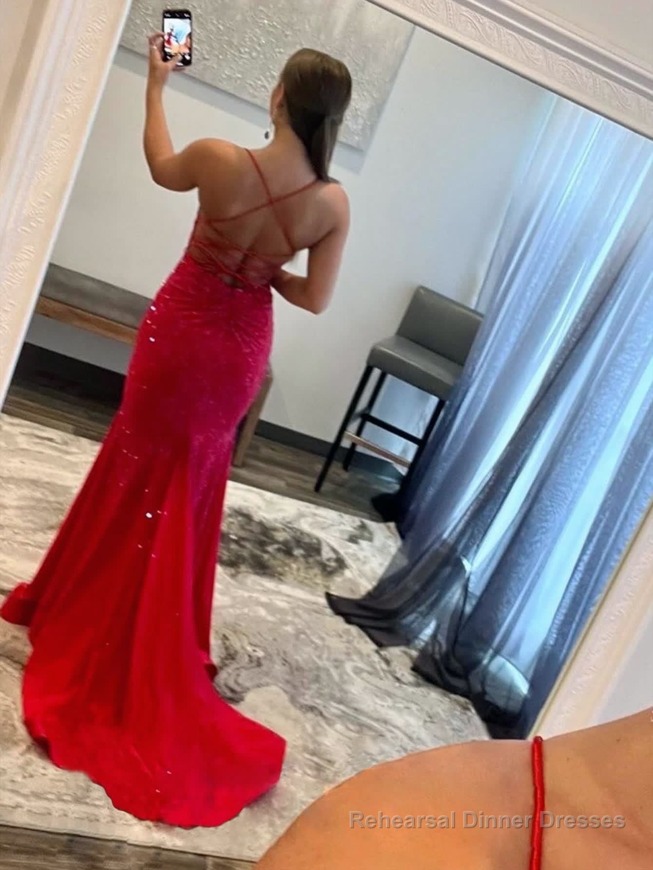 Mermaid V Neck Red Glitter Satin Prom Dress Secondary image