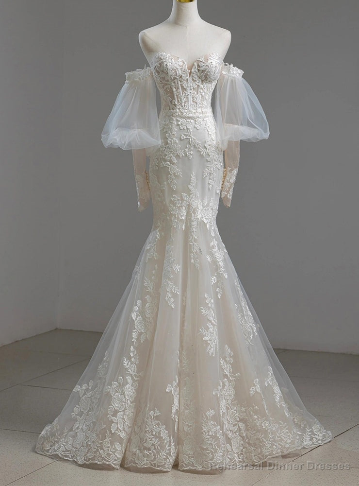 Mermaid White Long Sleeve Appliques Wedding Dress Main image