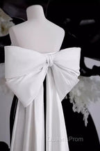 Modest A Line Strapless Long Sleeveless Satin Black Evening Prom Dress