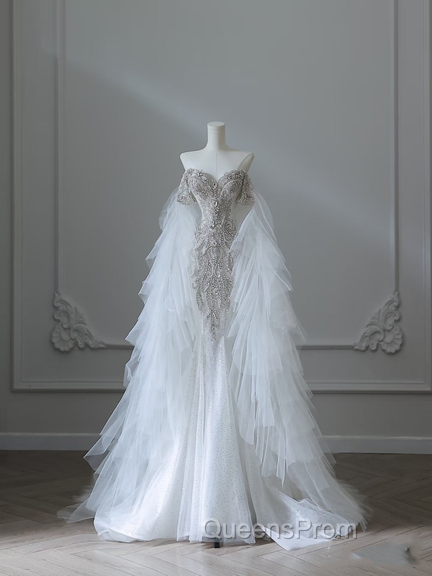 Modest Mermaid Off The Shoulder White Tulle Long Wedding Dress Brides Dress Secondary image