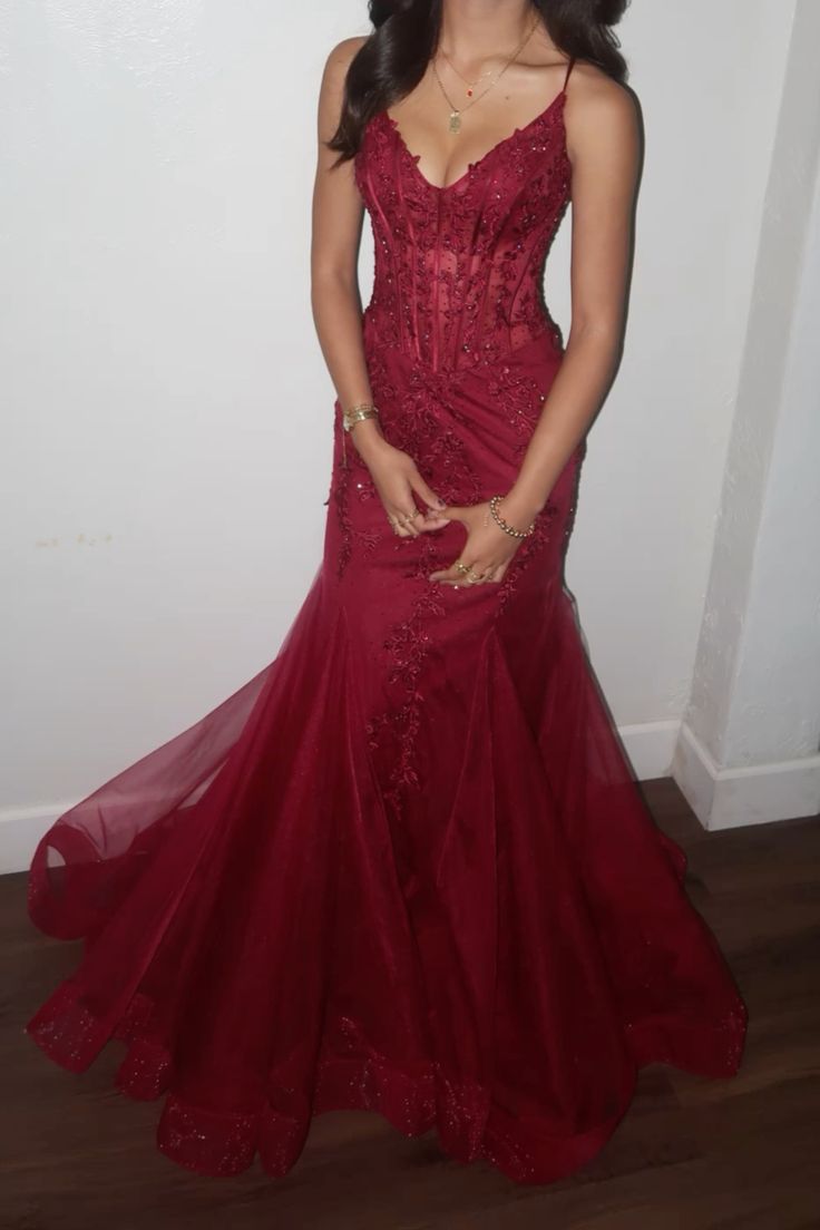 Modest Mermaid Spaghetti Straps Burgundy Sequin Classy Gown 23Rd Birthday Dress Classy Prom Dress 20Th Birthday Outfits Main image