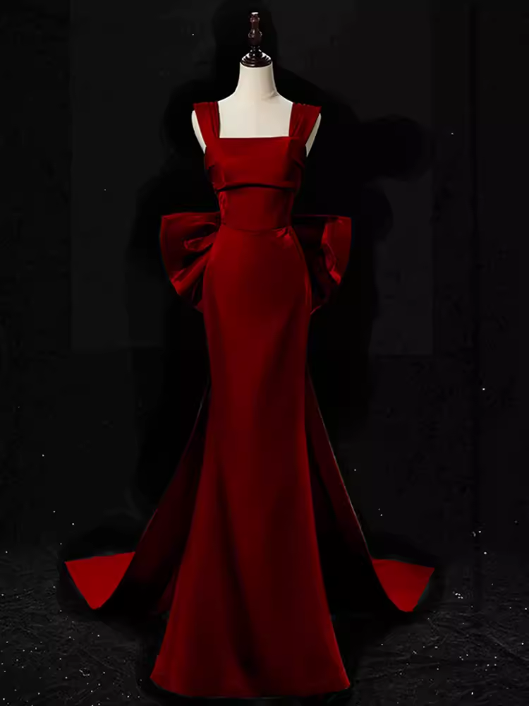 Modest Mermaid Straps Long Sleeveless Red Classy Prom Dress Main image