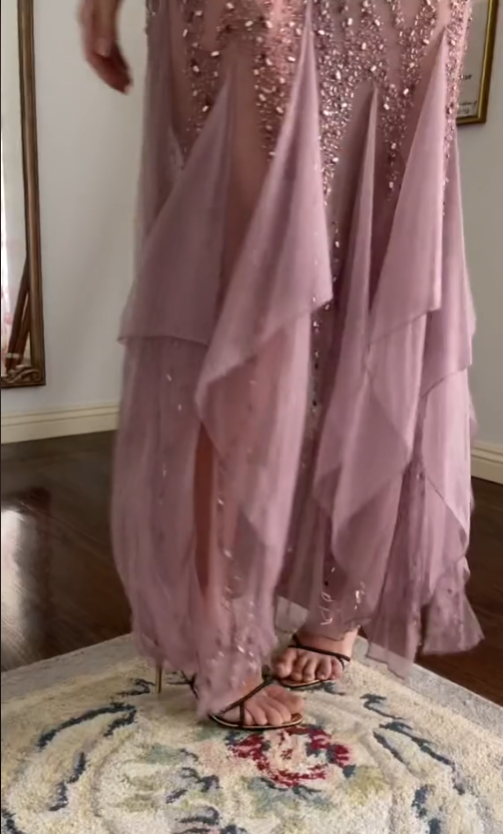 Modest Mermaid V Neckline Pink Chiffon Ruffles Long Party Dress Classy Prom Dress