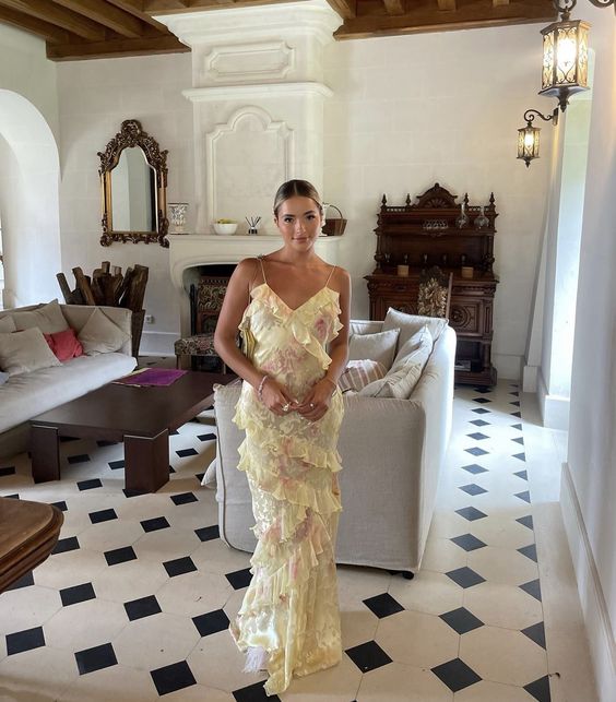 Modest Sheath Straps Chiffon Yellow Classy Prom Dress Main image