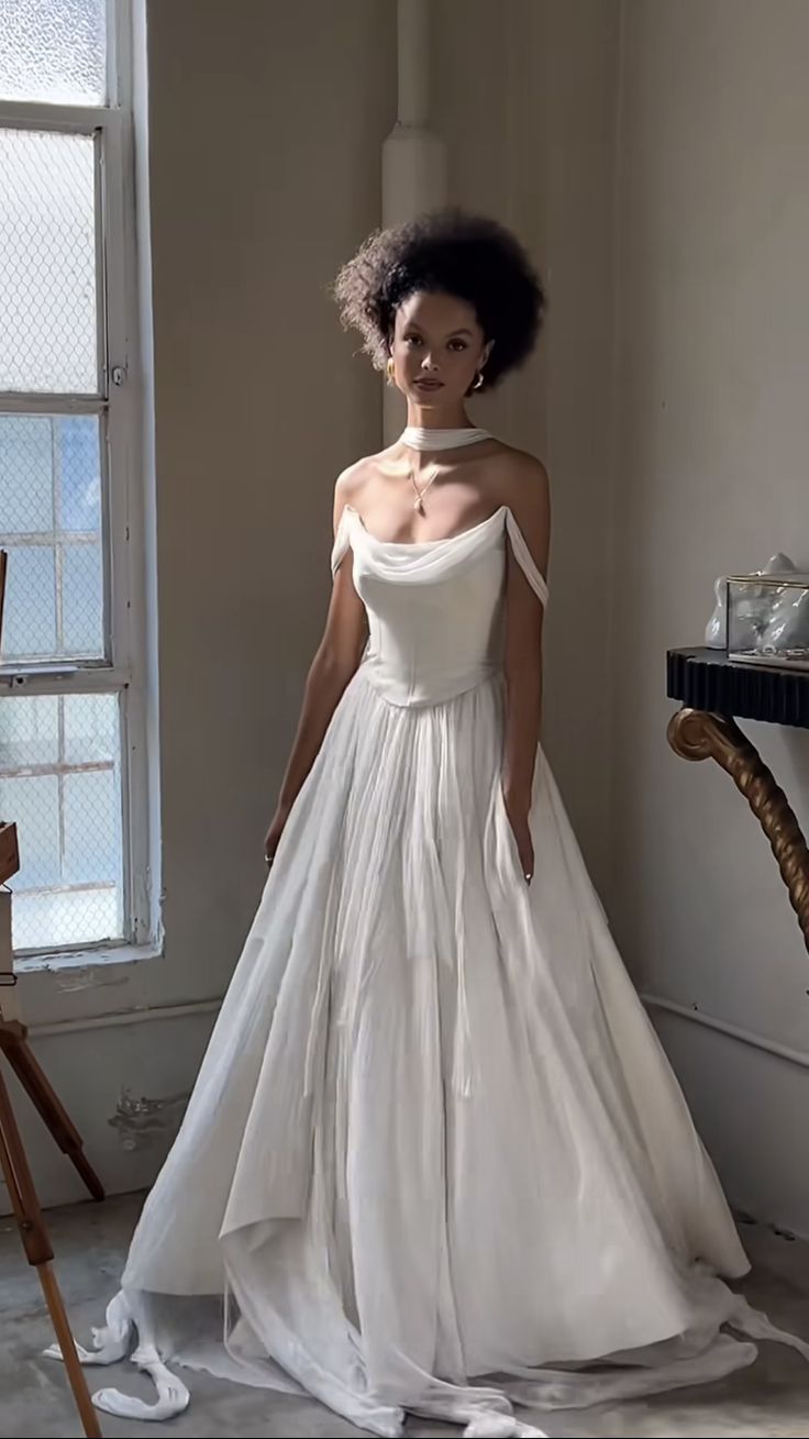 Off Shoulder White Beautiful Wedding Dress Long Classy Dress