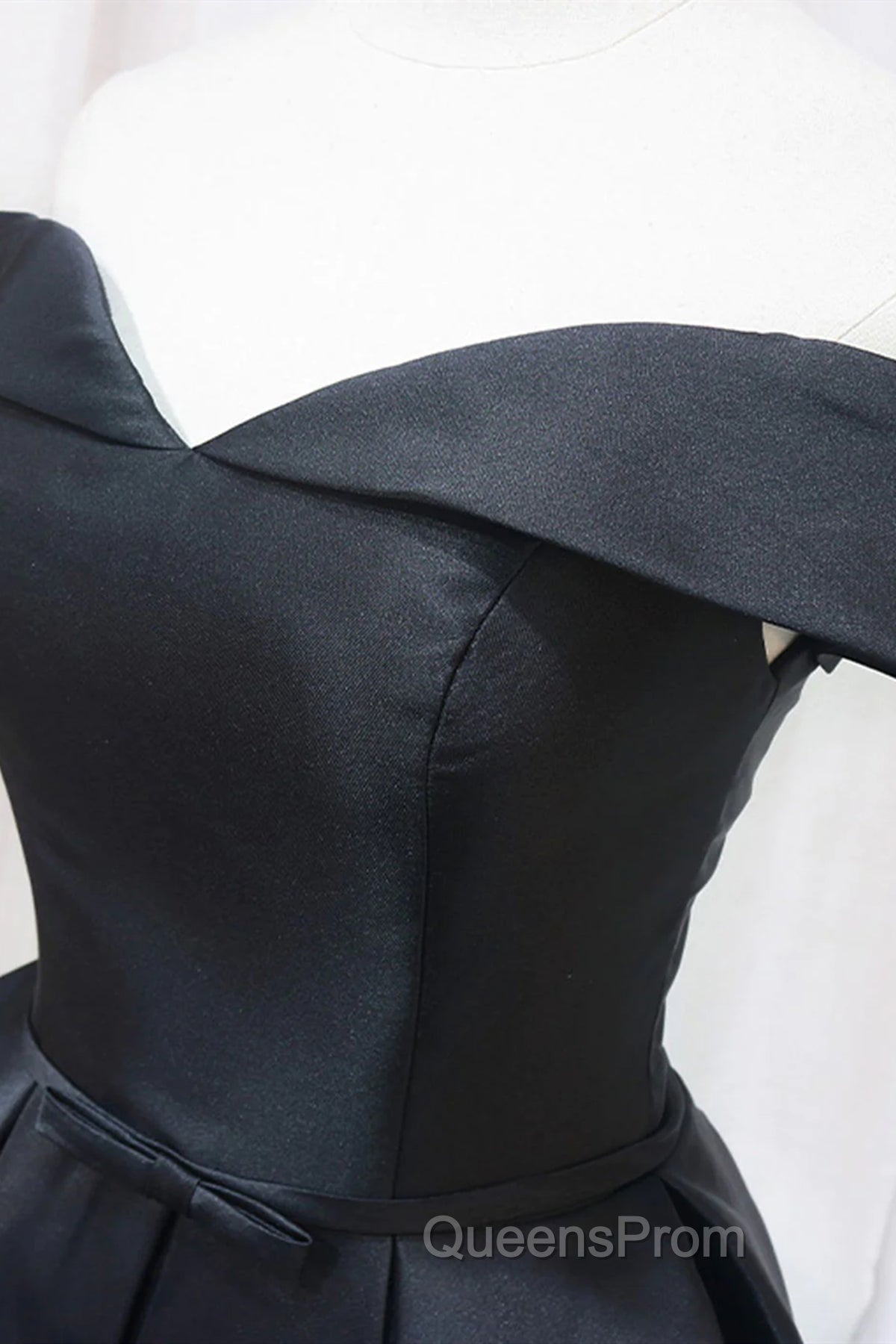 Off the Shoulder Short Black Evening Prom Dress, Off Shoulder Short Black Formal Graduation Dress
