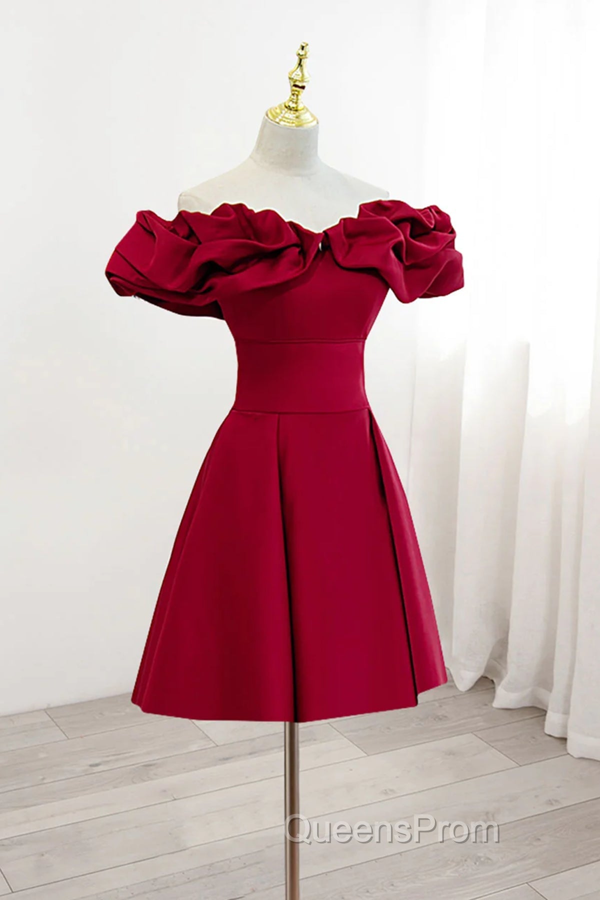 Off the Shoulder Short Burgundy Evening Prom Dress, Short Wine Red Graduation Homecoming Dress