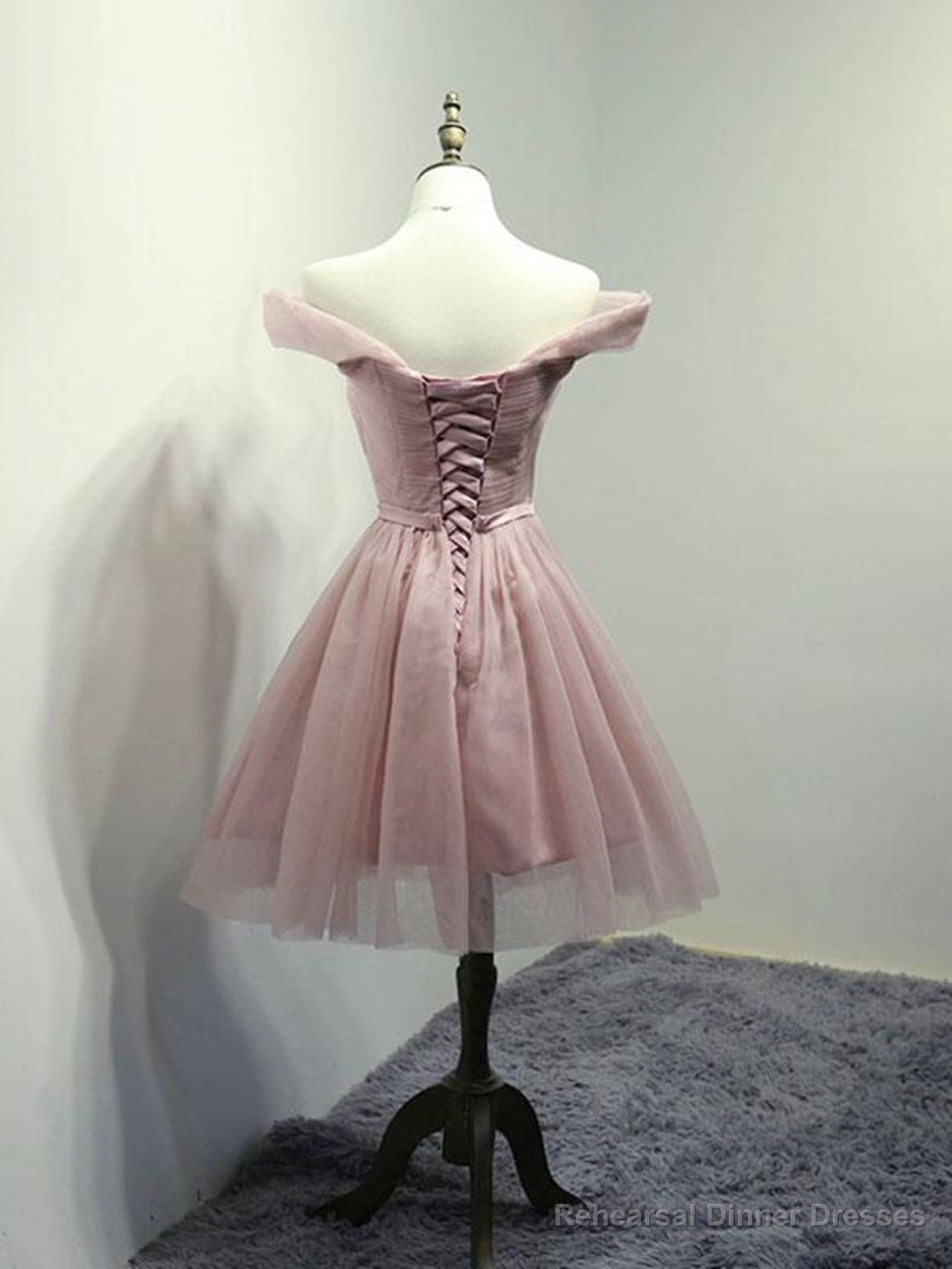 Off the Shoulder Short Pink Tulle Prom Dresses, Short Pink Formal Bridesmaid Dresses Secondary image