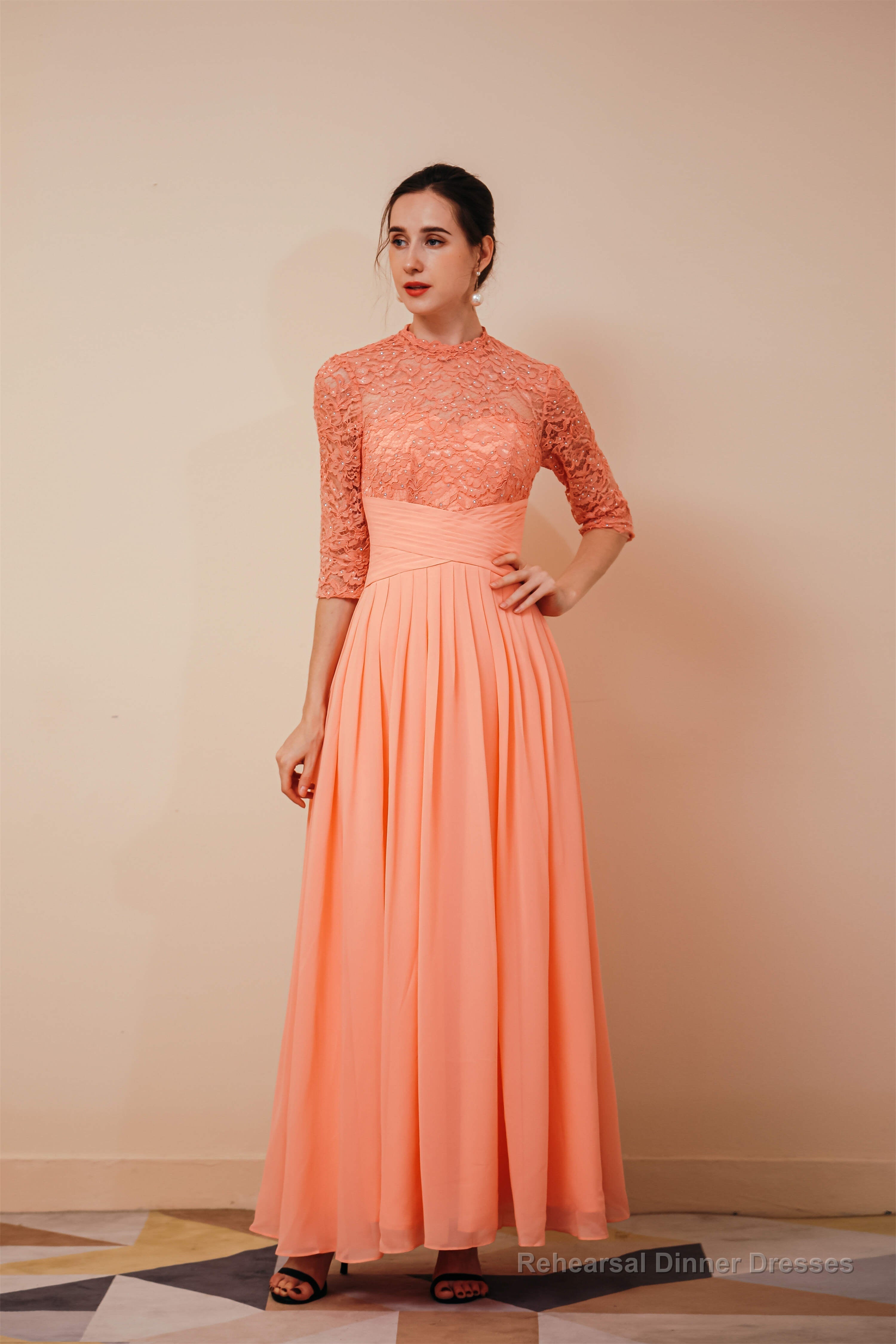 Lace Chiffon Long Zipper Back Mother of the Bride Dresses With Sleeves Main image