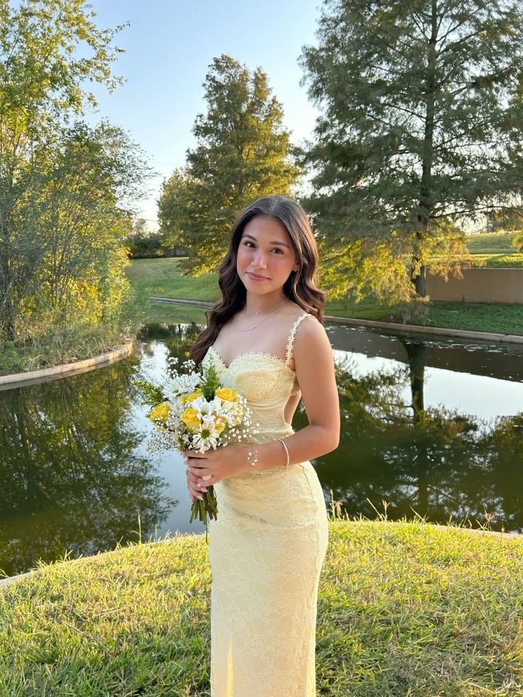 Pastel Yellow Classy Prom Dress, Elegant Lace Classy Evening Dress Main image