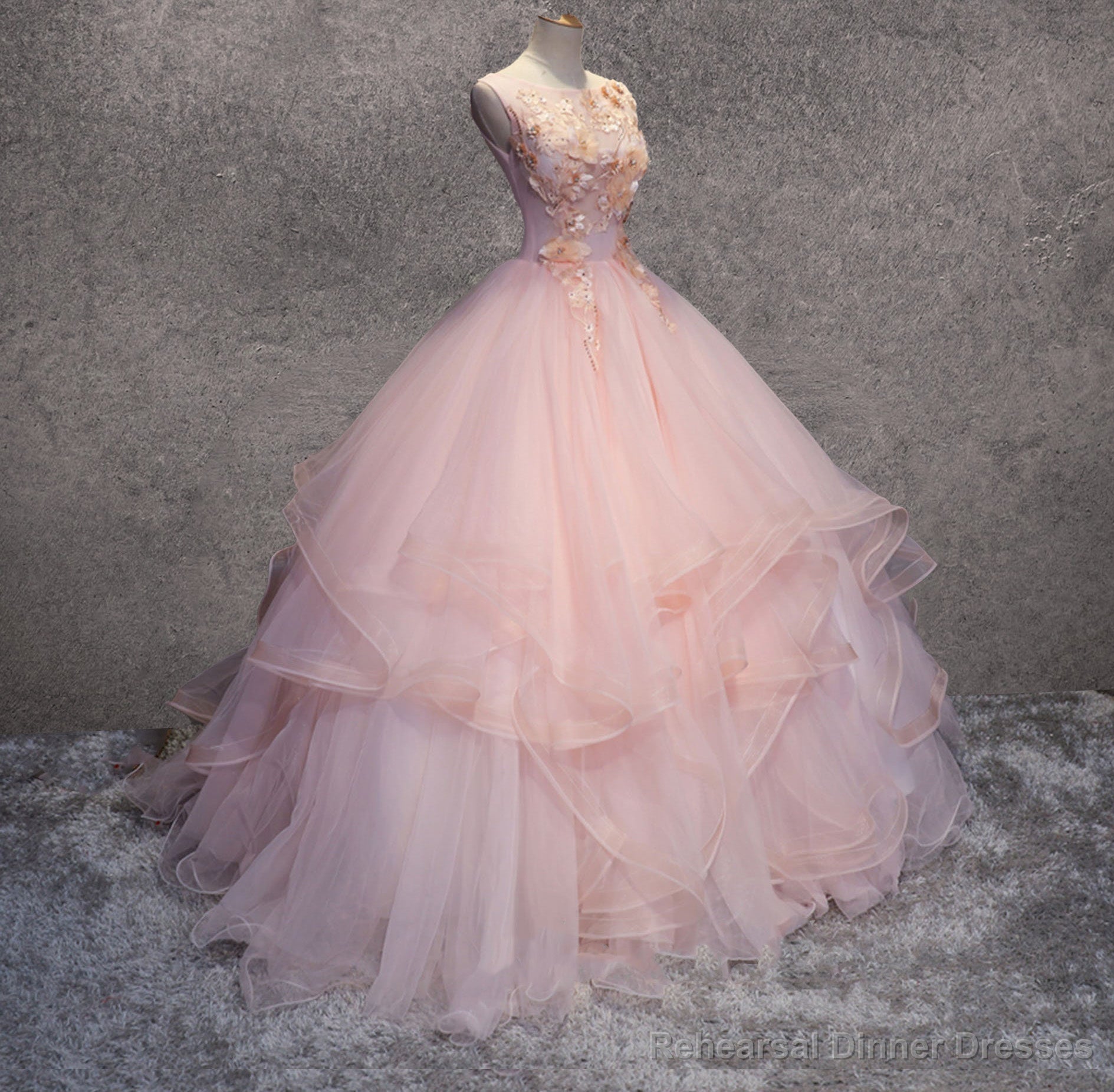 Pink Ball-Gown Organza Floor-Length Prom Dress with Appliqued Secondary image