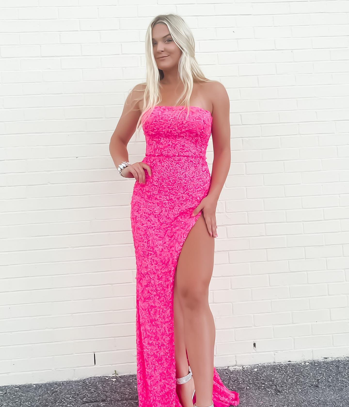 Pink Sequin Long Classy Prom Dress Strapless Mermaid Classy Evening Party Gown Secondary image