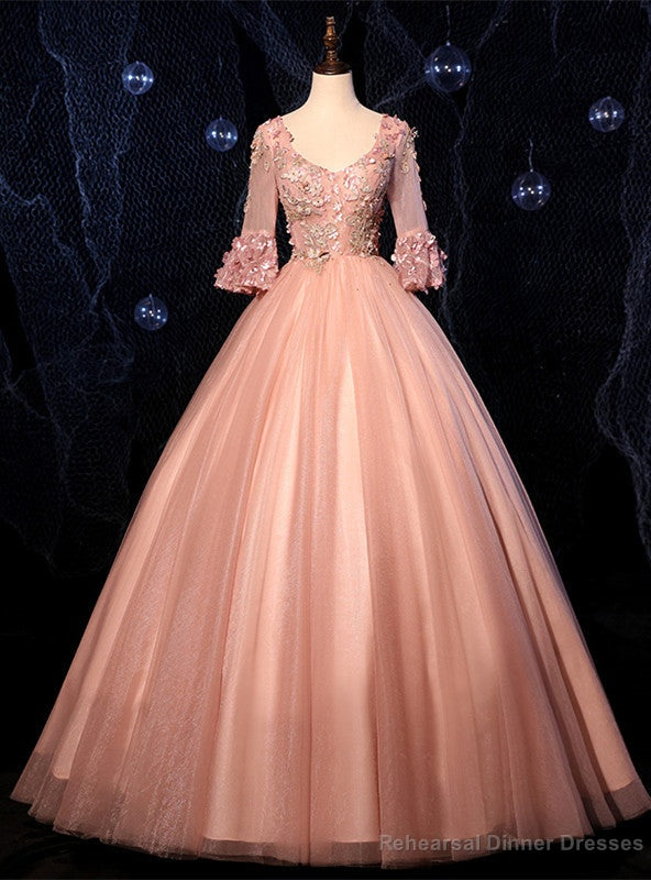 Pink Tulle V-neck Short Sleeve Appliques Quinceanera Dress Main image