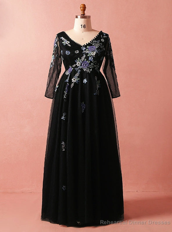 Plus Size Black Tulle Embroidery Long Sleeve V-neck Prom Dress