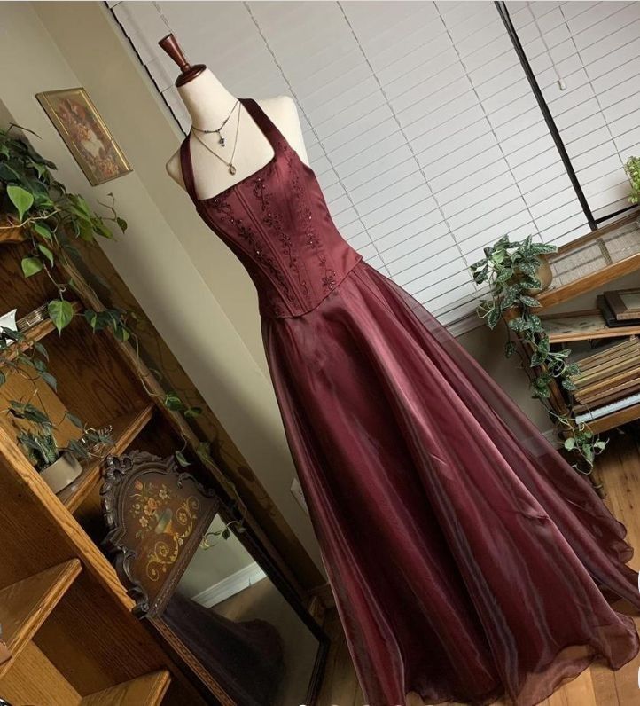 Pretty A Line Halter Burgundy Sleeveless Classy Evening Dress Organza Long Classy Prom Dress