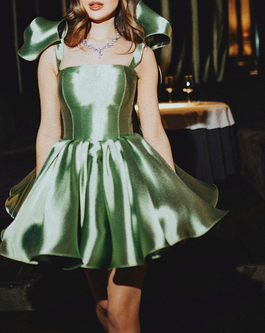 Pretty Ball Gown Spaghetti Straps Pink Satin Short Mini Classy 8Th Grade Homecoming Dress Summer Middle School Hoco Dress Birthday Outfits