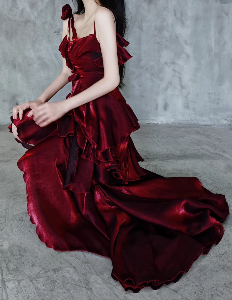 Pretty Irregular Ruffled Spaghetti Straps Burgundy Classy Prom Dress With Detachable Rose Long Birthday Dress For Women