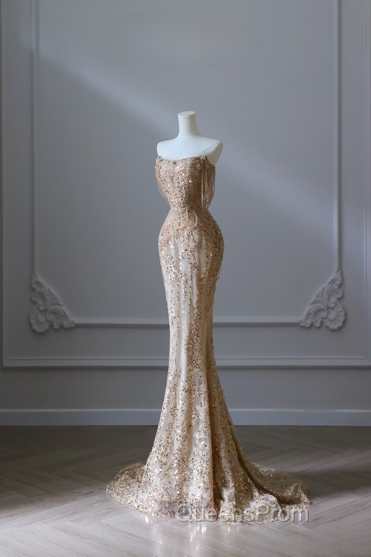 Pretty Mermaid Strapless Gold Sequin Beads Long Evening Prom Dress Formal Evening Dress Secondary image