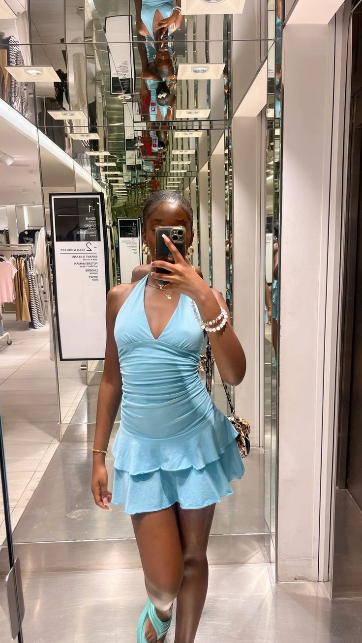 Pretty Pleated Halter Neck Mini Birthday Skirt Homecoming Dress Main image