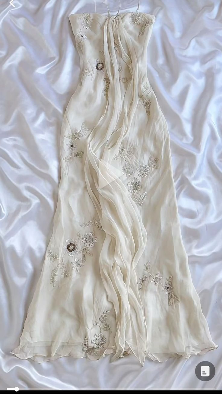 Pretty Sheath Halter Sleeveless Ivory Chiffon Classy Prom Dress Long Classy Evening Dress