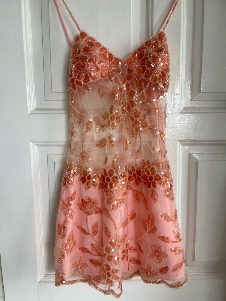 Pretty Spaghetti Straps Pink Sequin Grade Homecoming Dress Short Birthday Outfits Cocktail Dress Main image