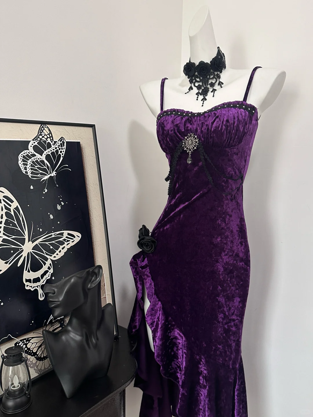Pretty Spaghetti Straps Purple Velvet Ruffle Party Dress Birthday Classy Evening Dress Secondary image