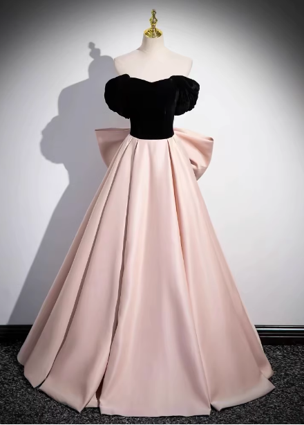 Princess Black & Pink Panel A-Line Off-The-Shoulder Bow Velvet Satin Long Classy Prom Dress Main image