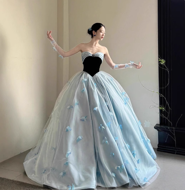 Princess Light Blue Sweetheart Neck 3D Butterfly Embellished Tulle Satin Long Classy Prom Dress